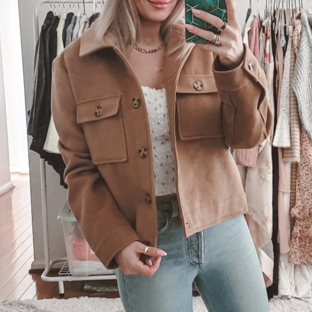 Avec Les Filles Women’s Jacket Shirt Shacket Size Medium Camel Brown Pockets